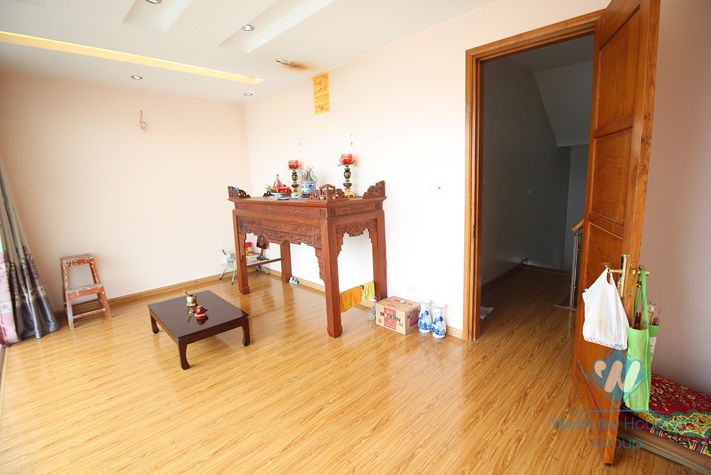 A new and affordable house for rent in Tay Ho, Ha Noi